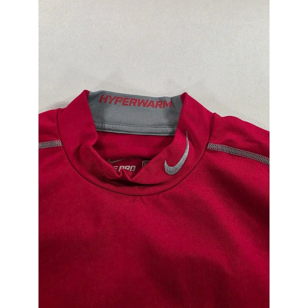 Nike pro combat